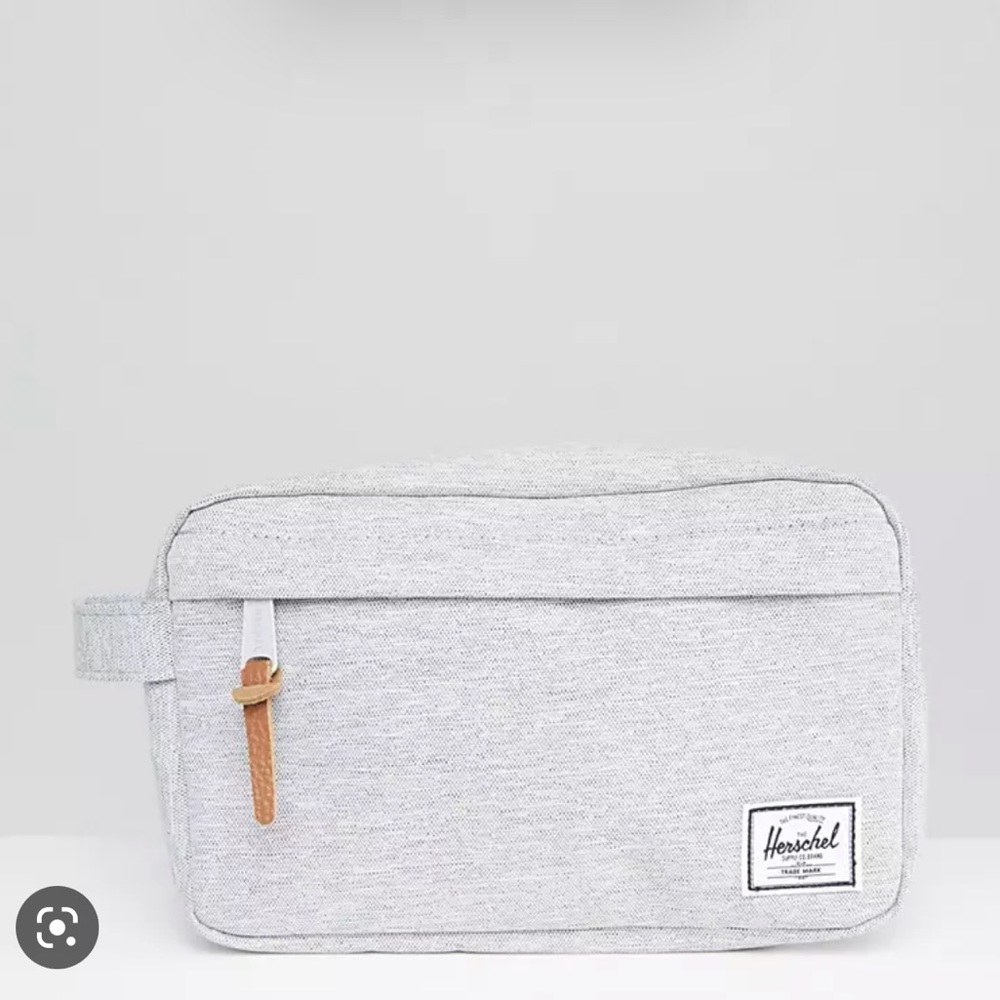 Herschel toiletry bag